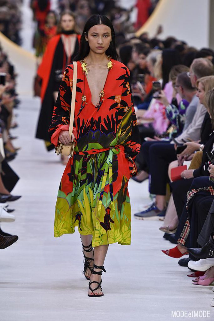 Valentino_ss20_040