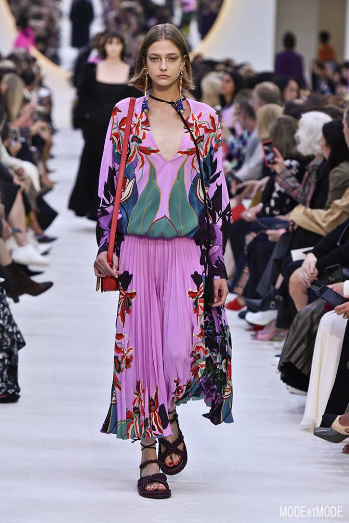 Valentino_ss20_049