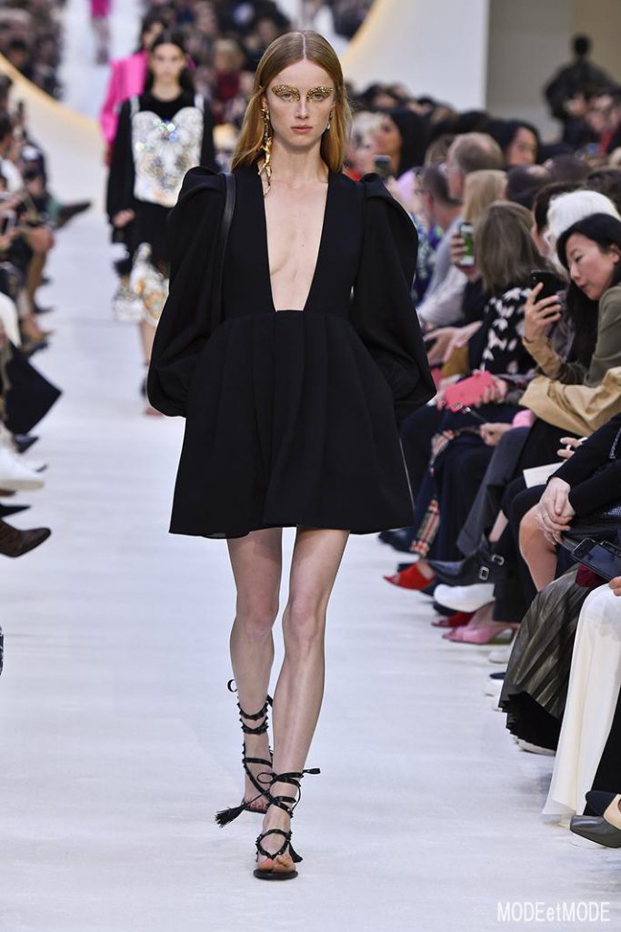 Valentino_ss20_057