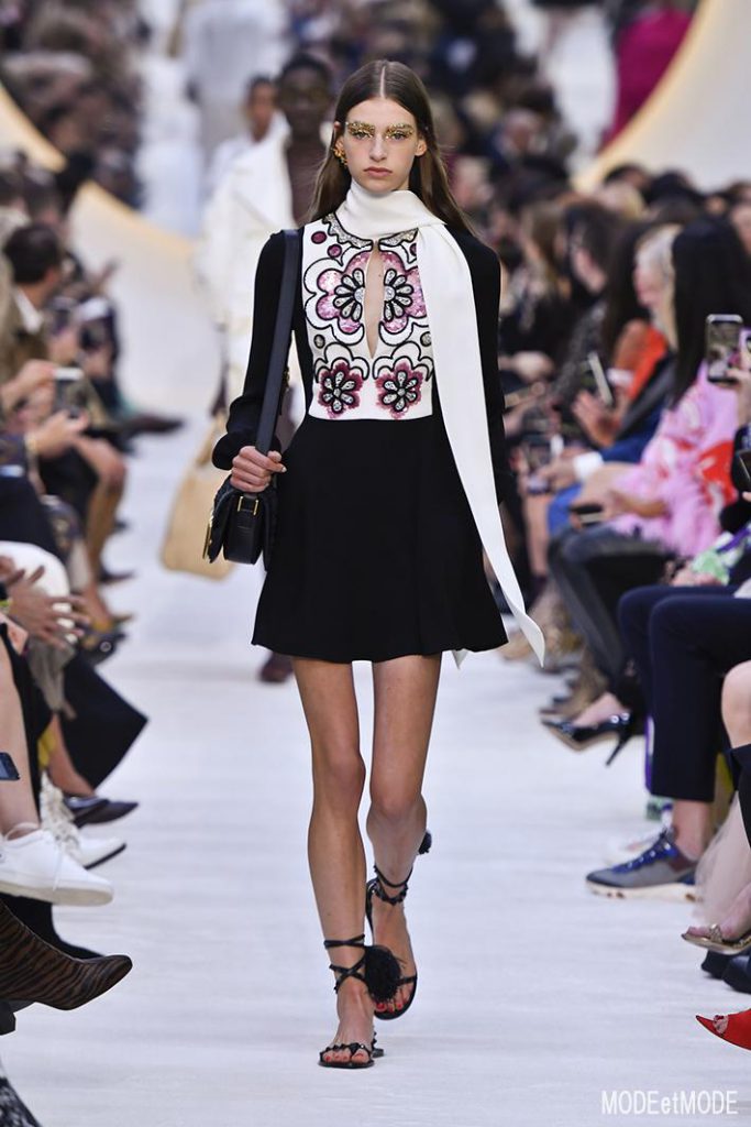 Valentino_ss20_060