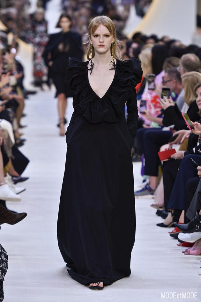 Valentino_ss20_069