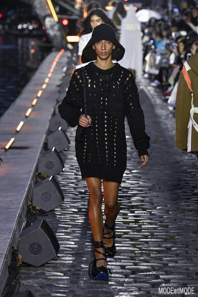courreges_ss20_006