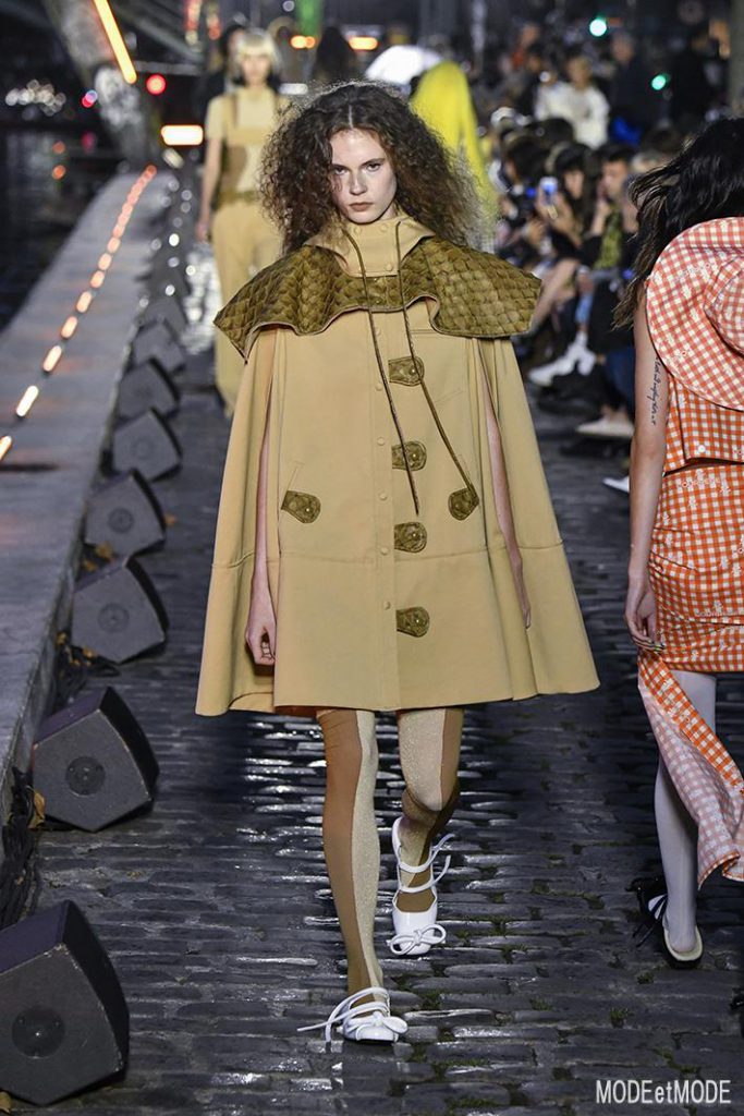 courreges_ss20_016