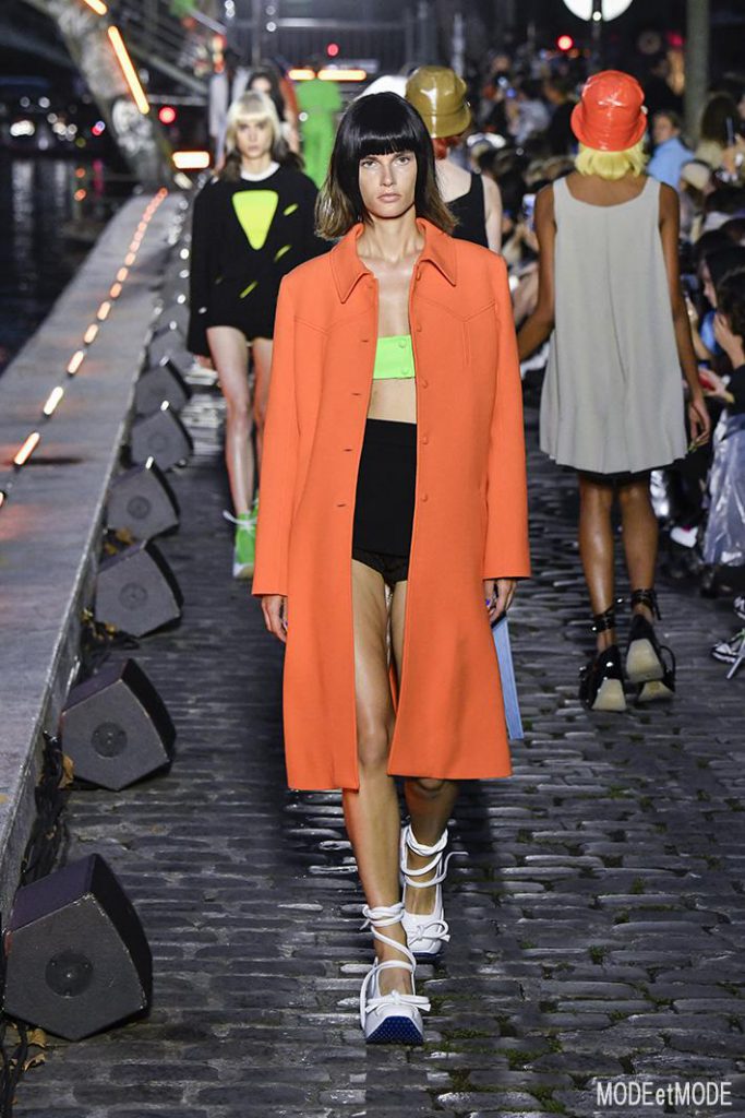 courreges_ss20_023