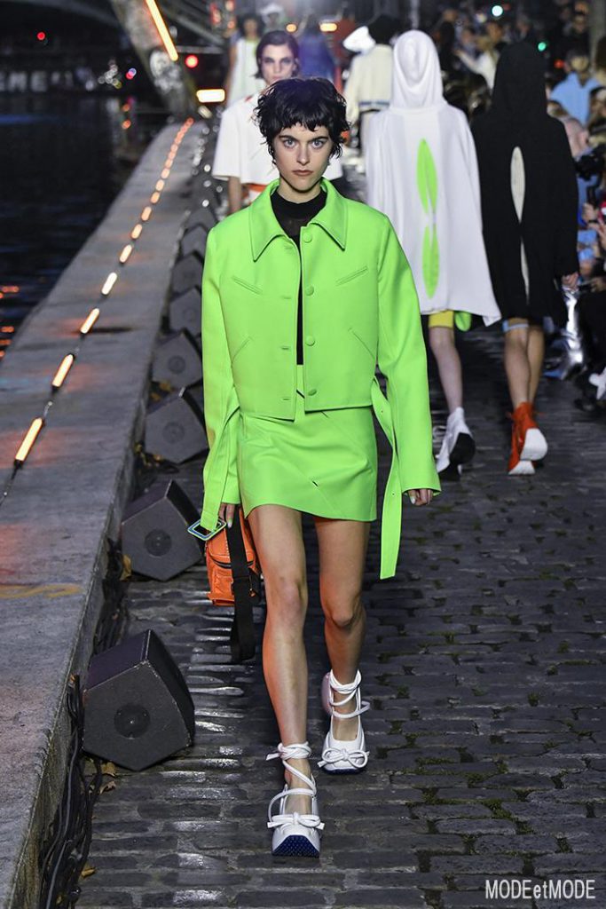 courreges_ss20_029