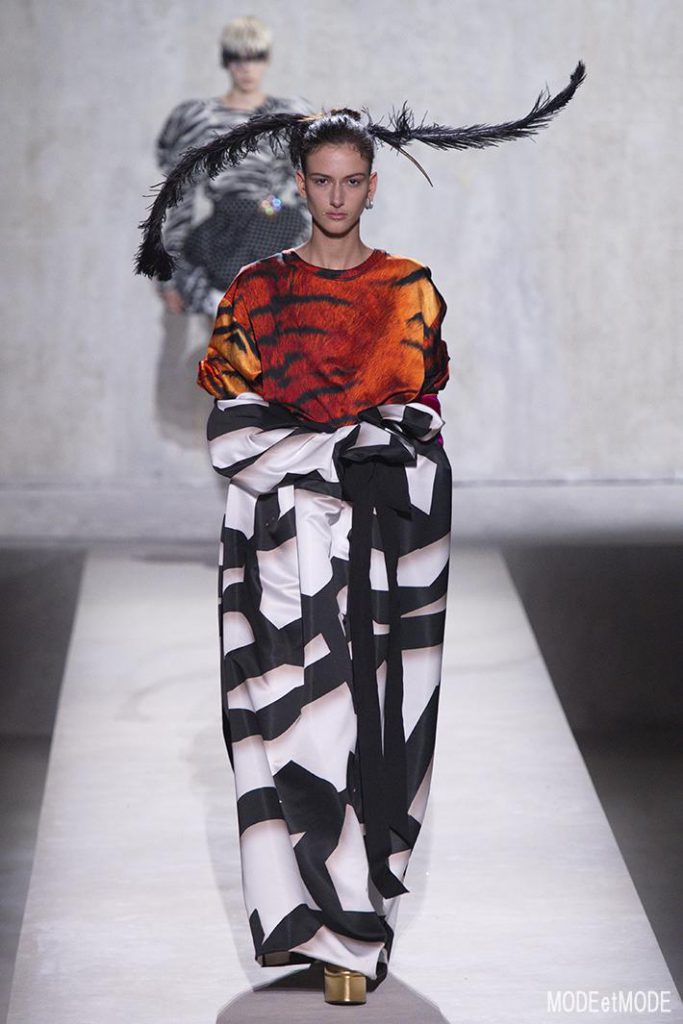 dries_van_noten_ss20_013