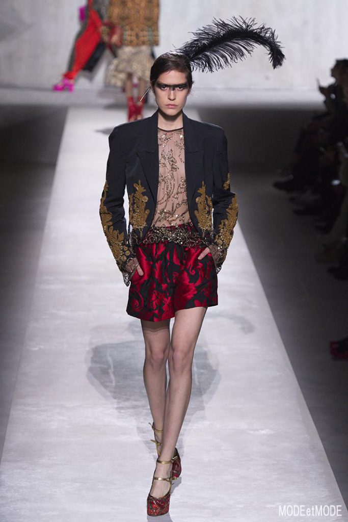 dries_van_noten_ss20_033