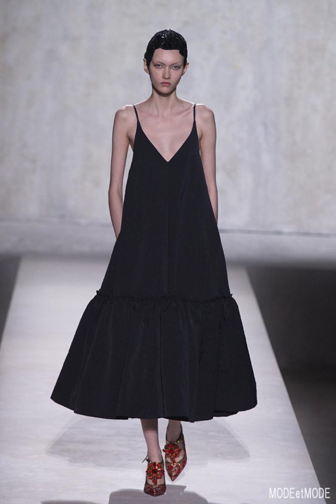 dries_van_noten_ss20_043
