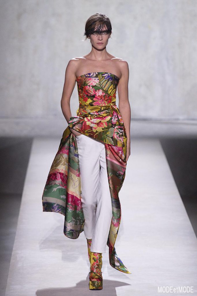 dries_van_noten_ss20_058