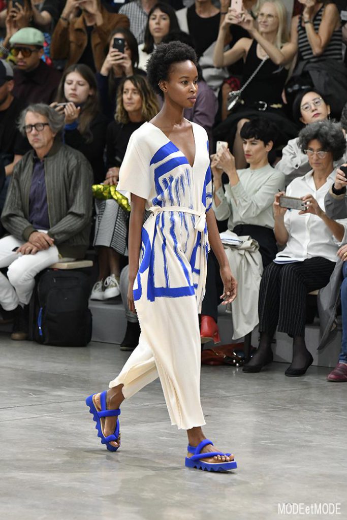 issey-miyake_ss20_010
