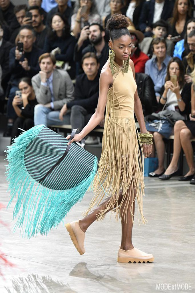 issey-miyake_ss20_016