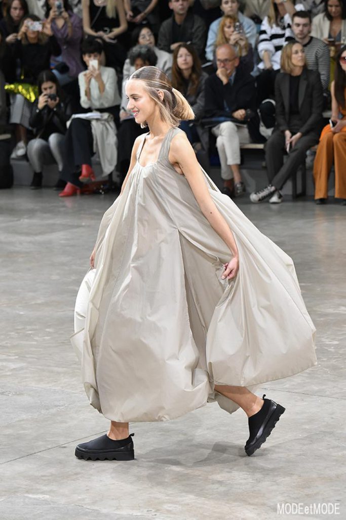 issey-miyake_ss20_025