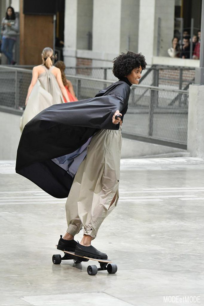 issey-miyake_ss20_036