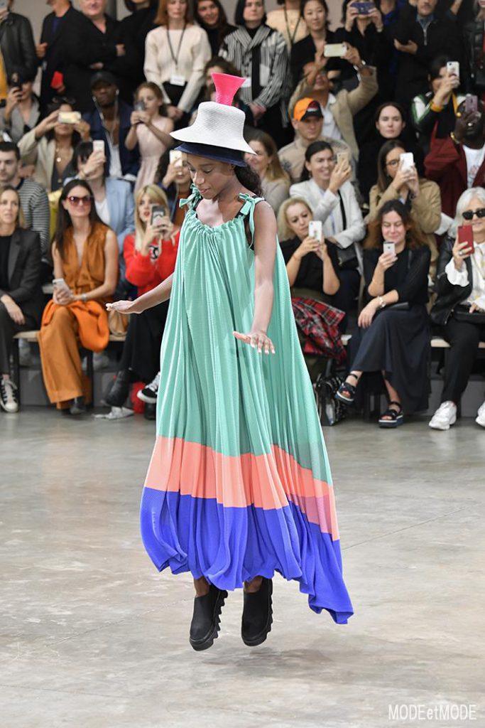 issey-miyake_ss20_055