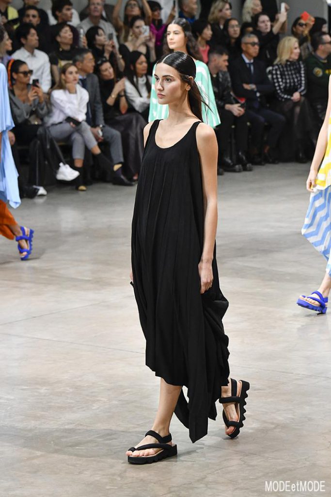 issey-miyake_ss20_069