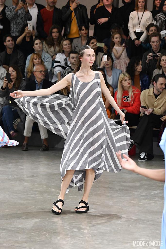 issey-miyake_ss20_075