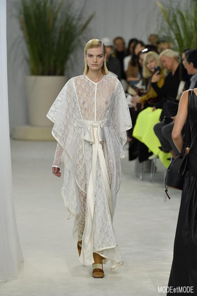 loewe_ss20_015
