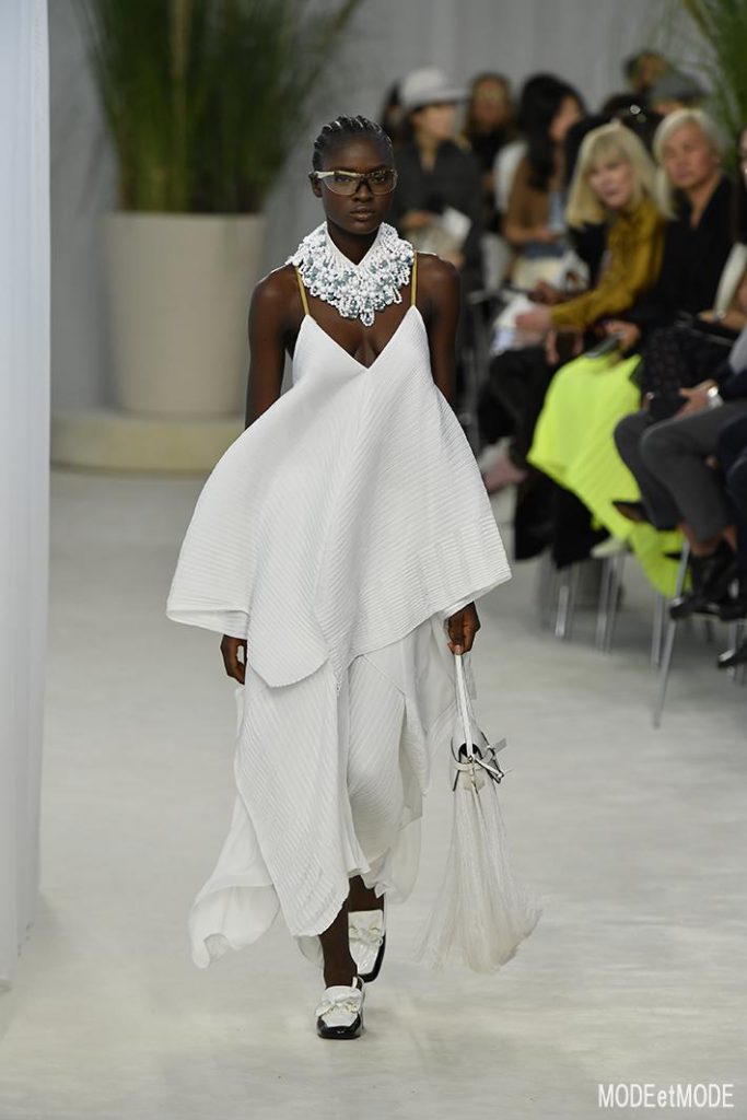 loewe_ss20_023