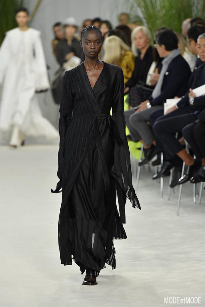 loewe_ss20_035