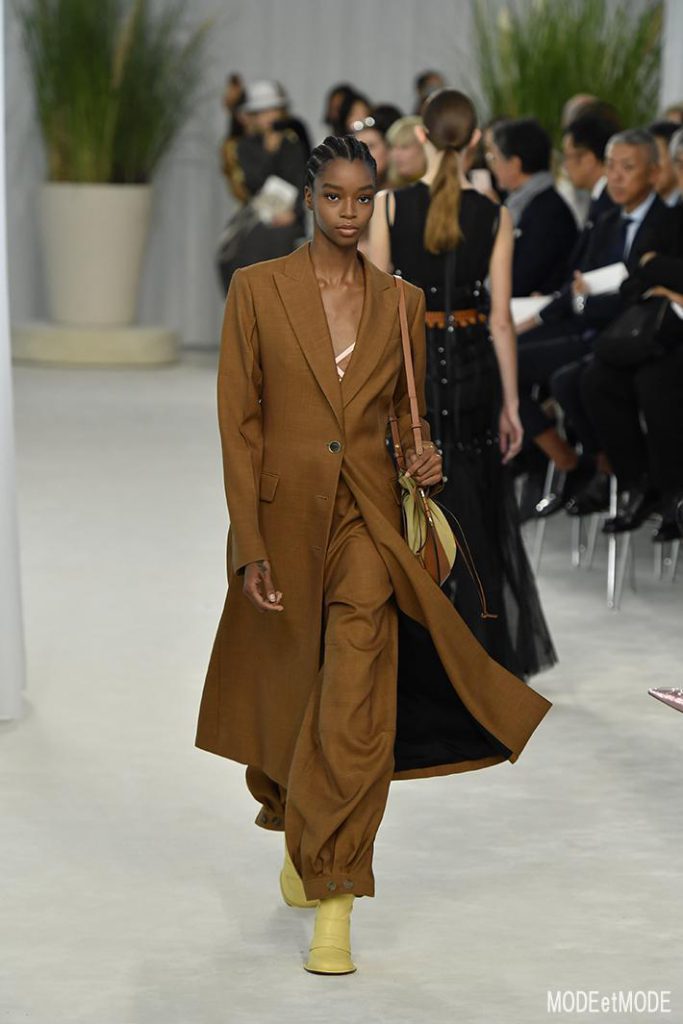 loewe_ss20_040