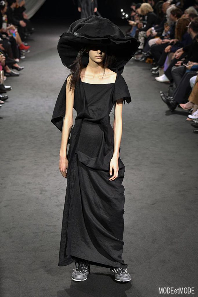 yohji-yamamoto_ss20_004