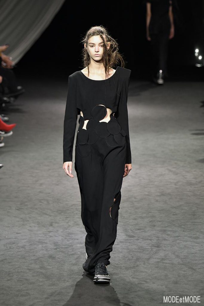 yohji-yamamoto_ss20_005
