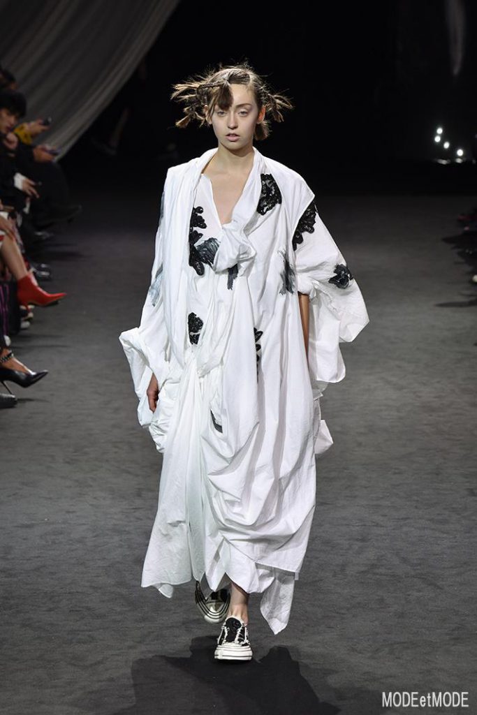 yohji-yamamoto_ss20_030