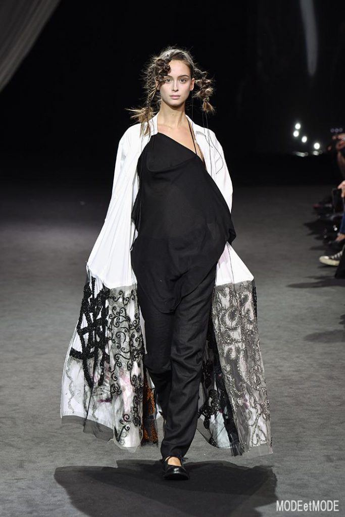 yohji-yamamoto_ss20_037