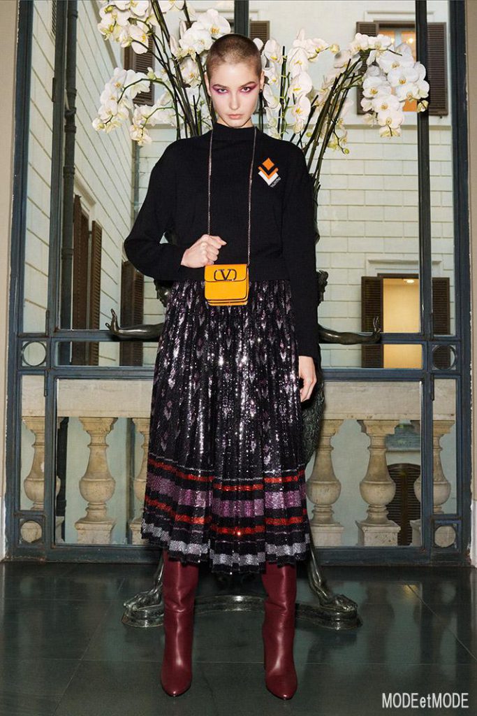 VALENTINO_FALL_ss20hc_008