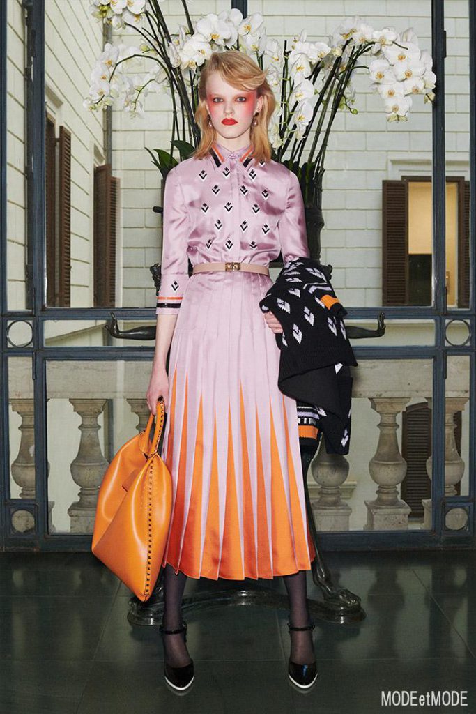 VALENTINO_FALL_ss20hc_012