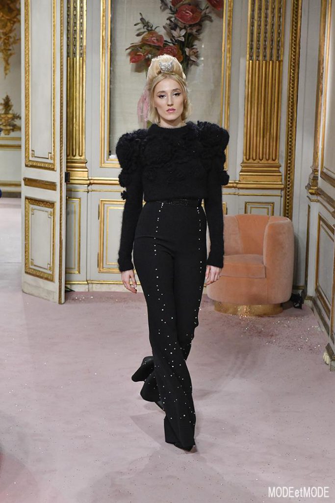ulyana-sergeenko_ss20hc_014