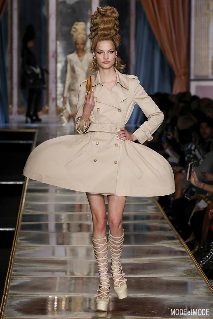 Moschino_aw20pap_006