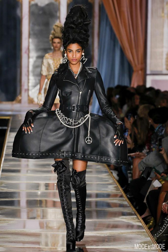 Moschino_aw20pap_008