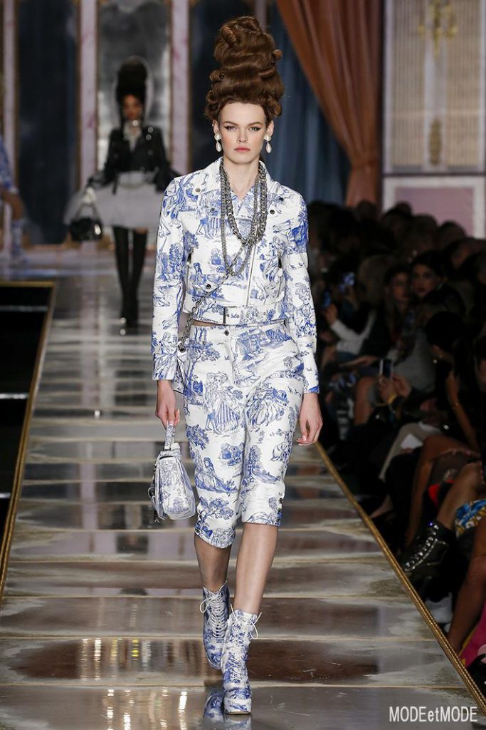 Moschino_aw20pap_017