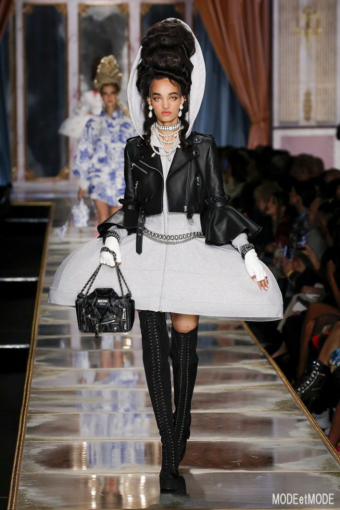 Moschino_aw20pap_018