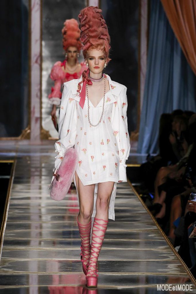 Moschino_aw20pap_022