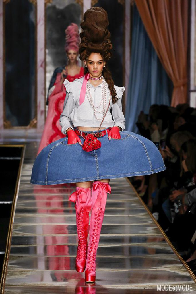 Moschino_aw20pap_032
