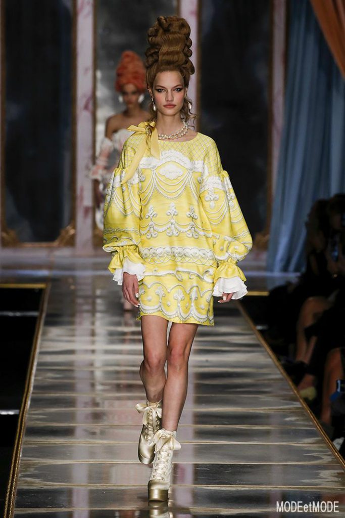 Moschino_aw20pap_048