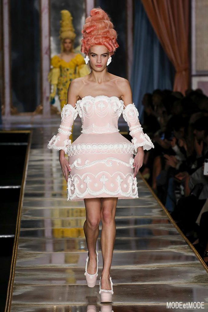 Moschino_aw20pap_049