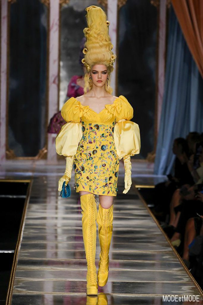 Moschino_aw20pap_050