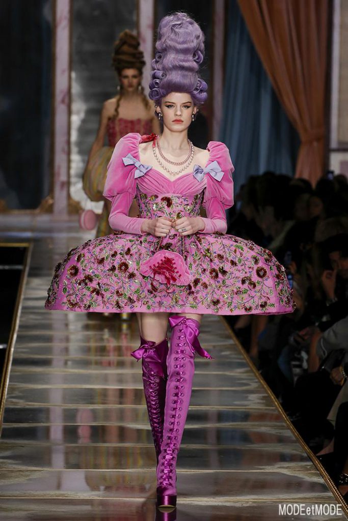 Moschino_aw20pap_051