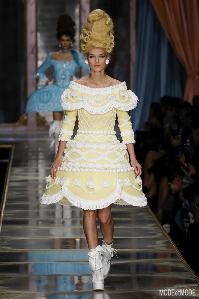 Moschino_aw20pap_056