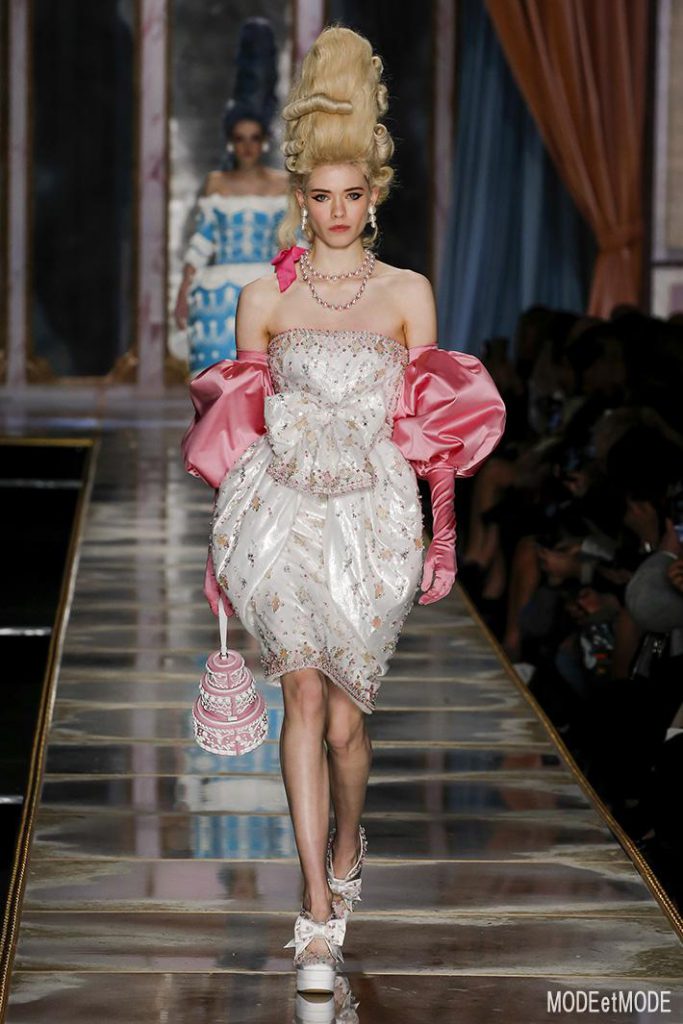 Moschino_aw20pap_058