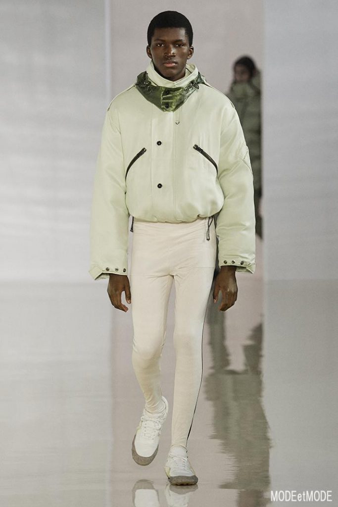 acnestudios_aw20pap_004