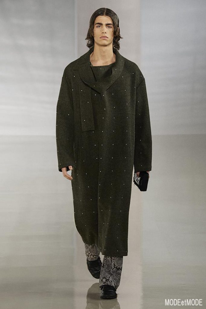 acnestudios_aw20pap_009