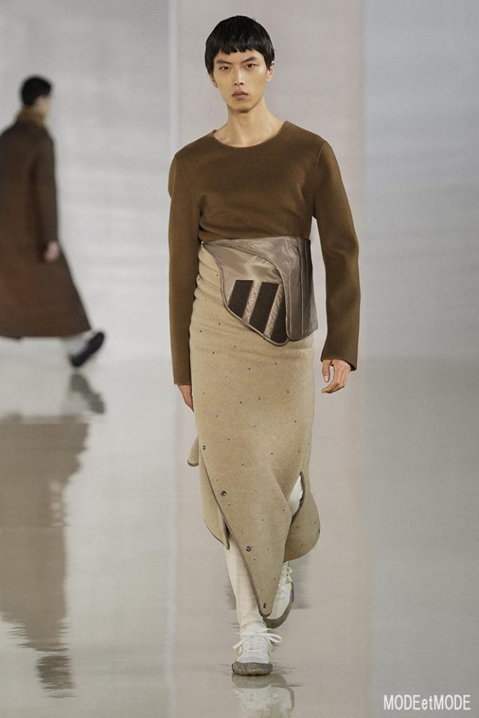 acnestudios_aw20pap_028