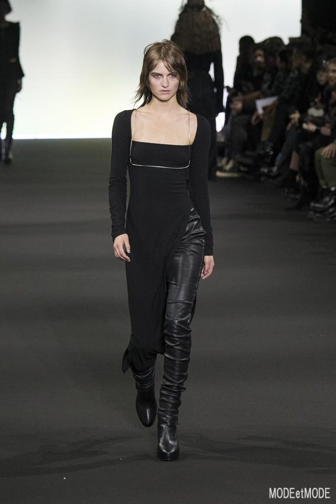 ann-demeulemeester_aw20pap_004