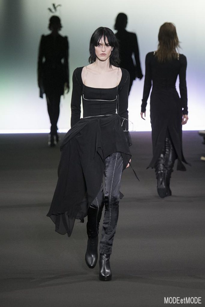 ann-demeulemeester_aw20pap_006