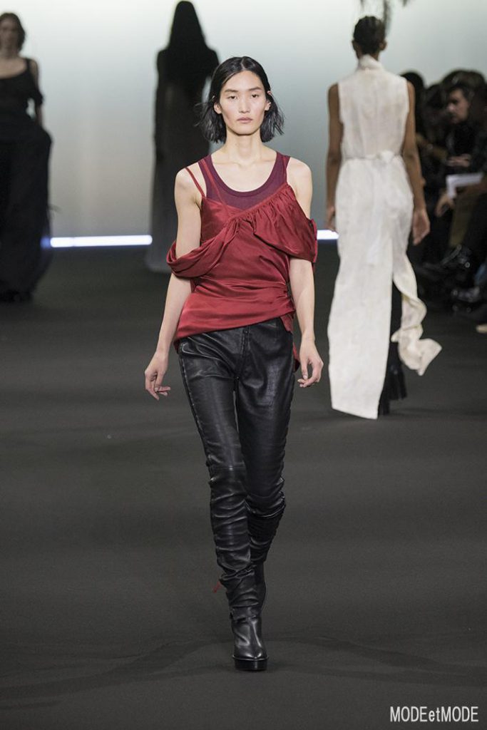 ann-demeulemeester_aw20pap_031