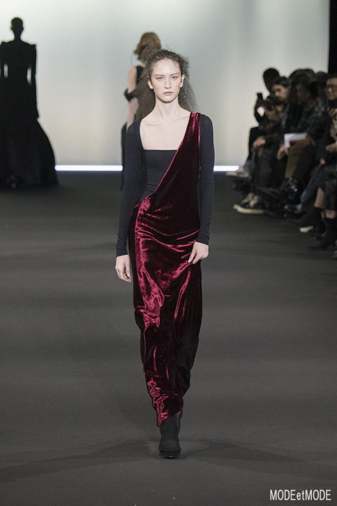 ann-demeulemeester_aw20pap_034